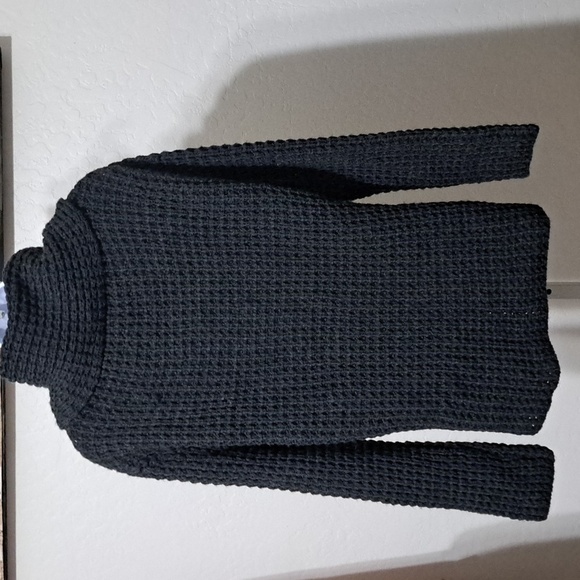 Zenana Outfitters Stormy Gray Cowl Neck Tulip Hem Wrap Knit Sweater Sz Medium - Picture 6 of 12